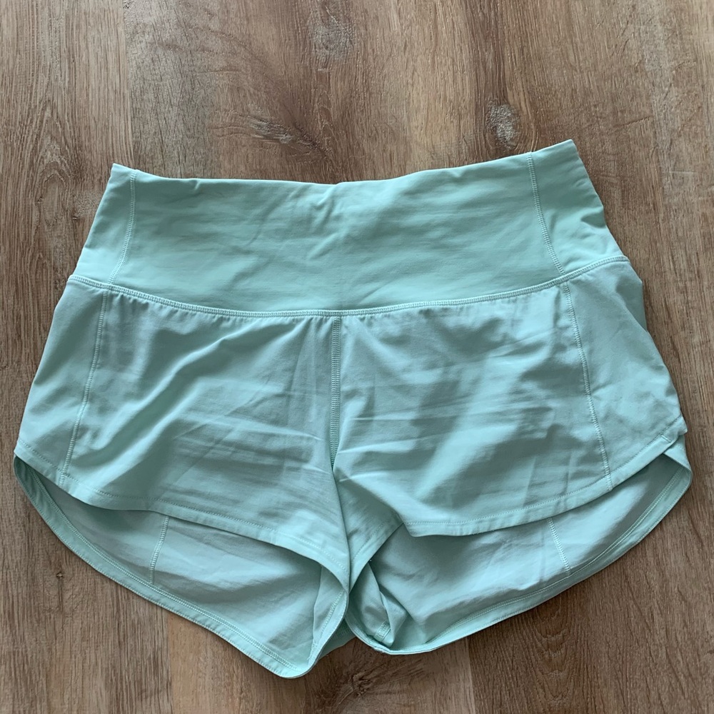 Lululemon running shorts 2.5”